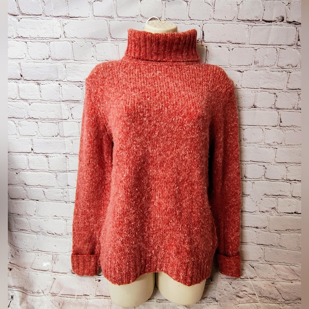 L.L. Bean Women's Wool Blend Turtle Neck Marled Pink Sweater Small Ski Wear Prep